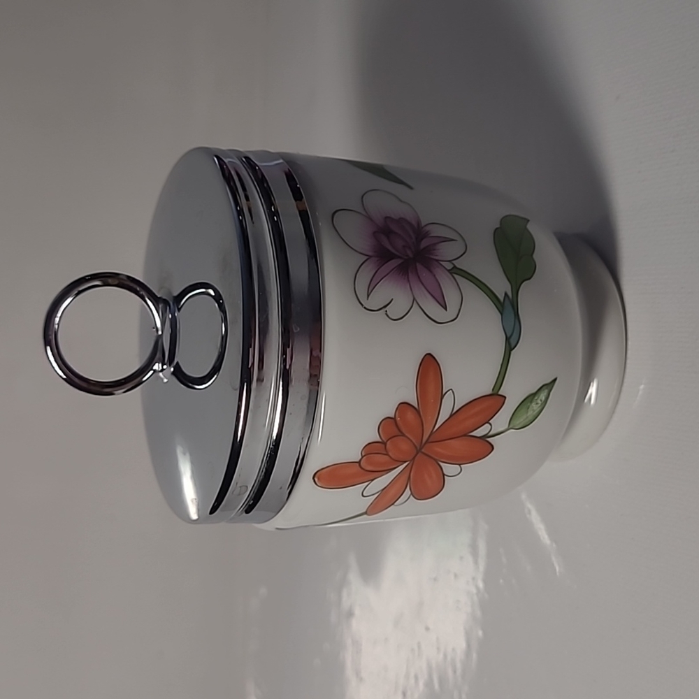 Vintage Royal worcester egg coddler 2 egg size.Bournemouth Rose pattern